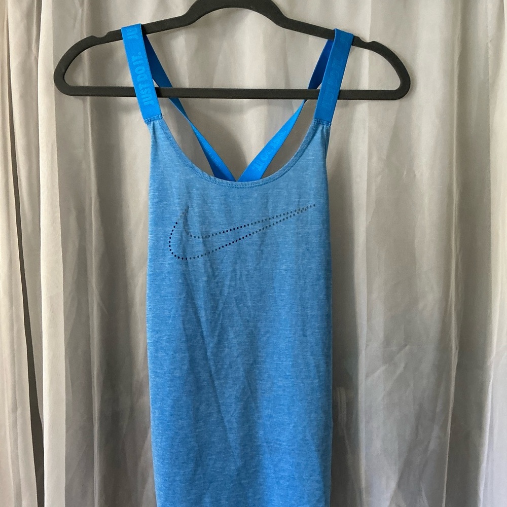 Nike Women's Blue Tank Top size small